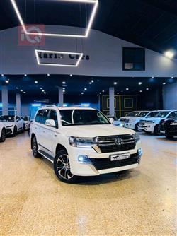 تويوتا لاندكروزر